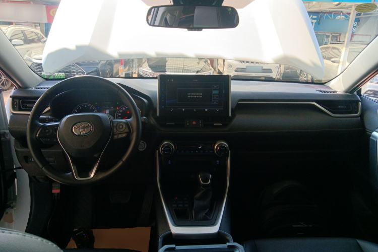 Used Toyota Wildlander 2021 2.0L CVT 4x4 Luxury Edition
