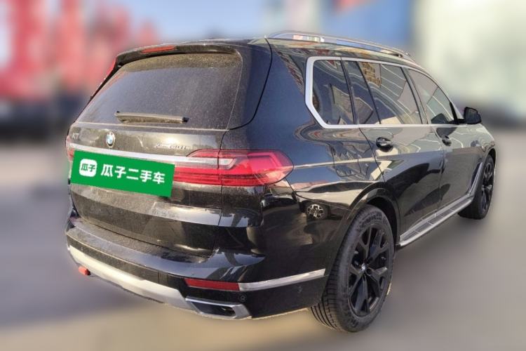 Used BMW X7  Rear Right 45 Deg