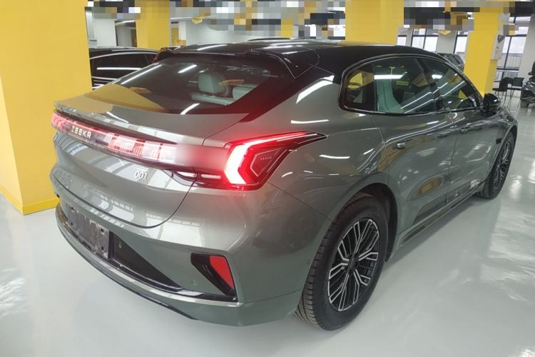 Used Zeekr 001 2025 WE Edition 100 kWh Rear-Wheel Drive