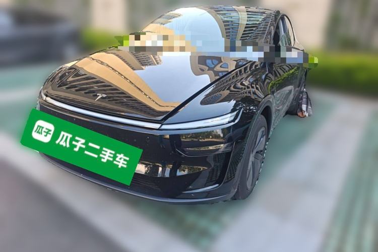 Used Tesla Model Y 2025 Rear-Wheel-Drive Version