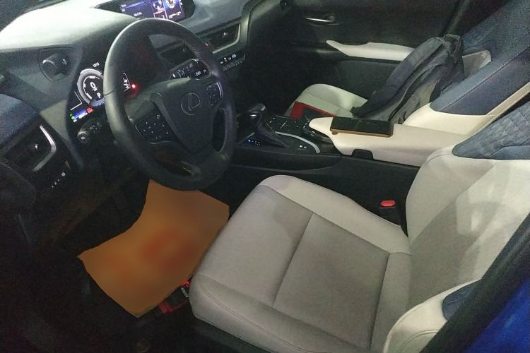 Used Lexus UX 2020 260h Explore & Adventure Edition