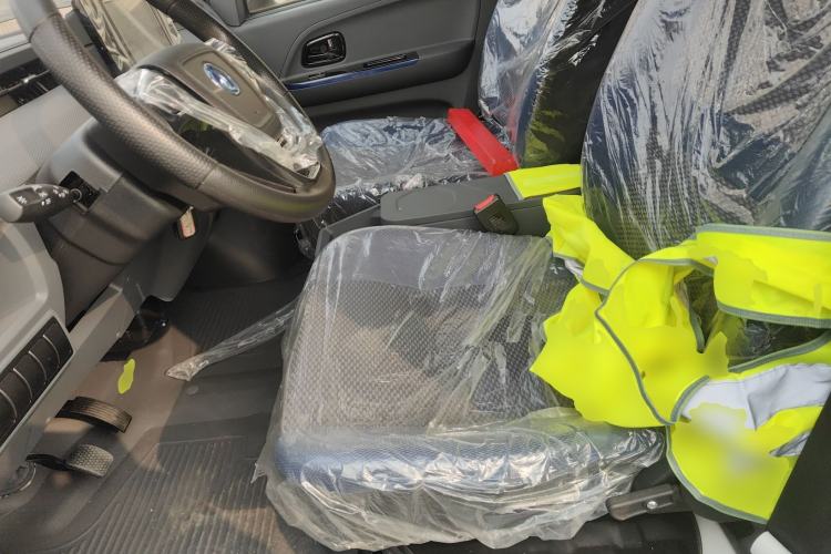 Used Dongfeng Yufeng EM27 2024 EM27L Eves Power 41.86 kWh
