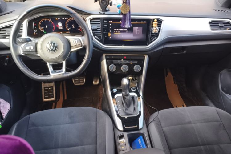 Used Volkswagen T-ROC 2022 280TSI DSG Two-Wheel Drive R-Line Pro PLUS
