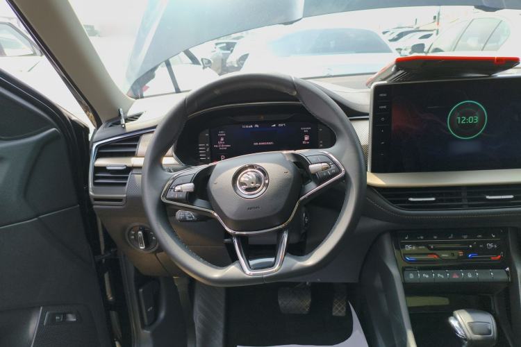 Used Skoda Kodiaq 2023 TSI330 5-Seater Two-Wheel-Drive Luxury Edition Steering Wheel