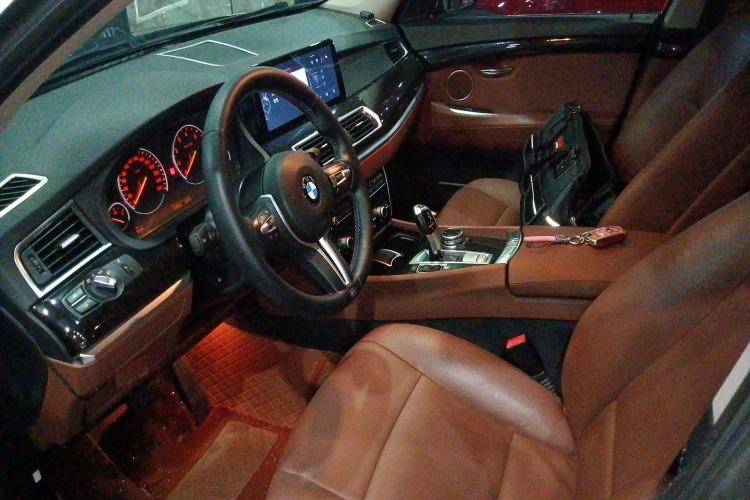 Used BMW 5 Series GT 2014 528i Leading Model