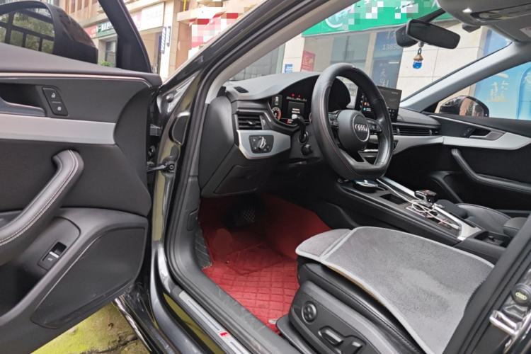 Used Audi A4L 2022 40 TFSI Luxury Dynamic Model