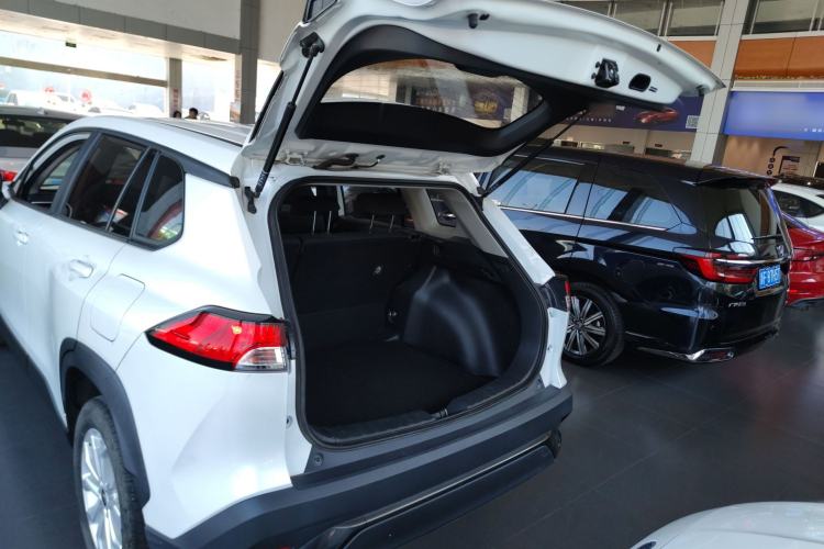 Used Toyota FRONTLANDER 2022 2.0L CVT Leading Edition