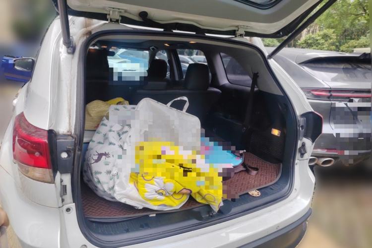 Used Toyota Highlander 2018 2.0T Four-Wheel Drive Luxury Version 7 Seats China VI Standard