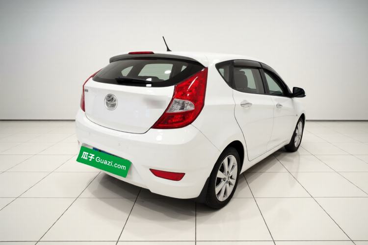 Used Hyundai Verna Ray 2014 1.6L Automatic TOP Rear Right 45 Deg