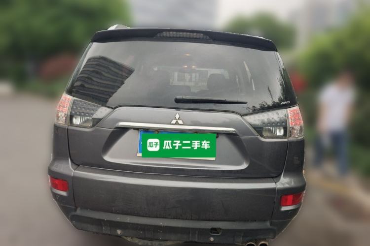 Used Mitsubishi Outlander 2010 Kijang 3.0 Luxury Edition