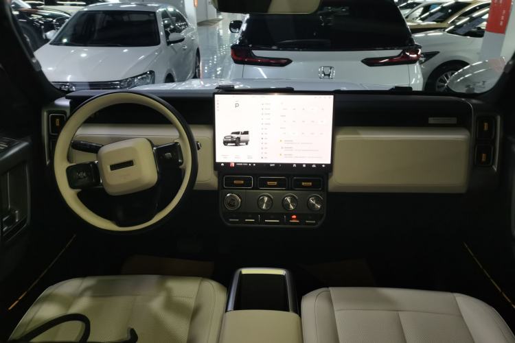 Used iCAR V23 2025 401 Two-Wheel Drive Advanced Edition Center Console