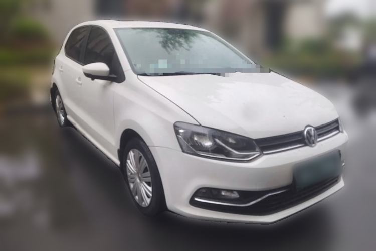 Used Volkswagen Polo 2016 1.6L Automatic Comfort Model Front Right 45 Deg