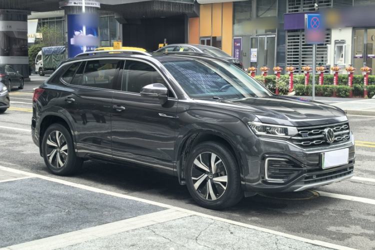 Used Volkswagen Tayron GTE Plug-in Hybrid 2020 1.4T Luxury Model Exterior 2