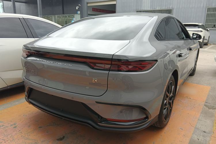 Used BYD Han 2025 DM-i 125KM Prestige Model Rear Right 45 Deg