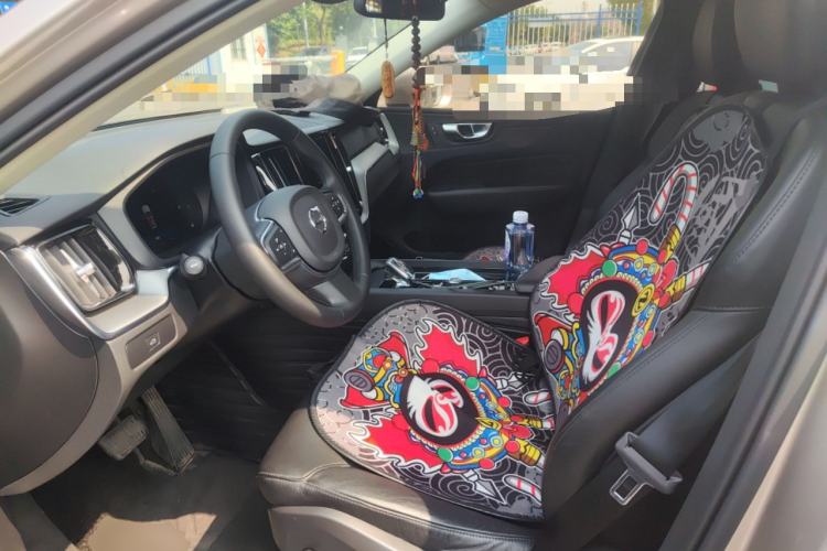 Used Volvo XC60 2023 B5 4x4 Smart Luxury Edition