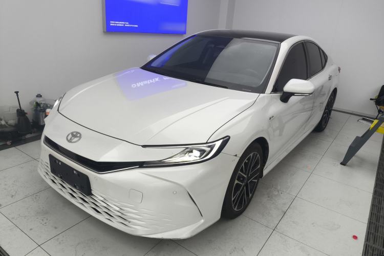 Used Toyota Camry 2024 Dual-Motor 2.0 HG Premium Edition