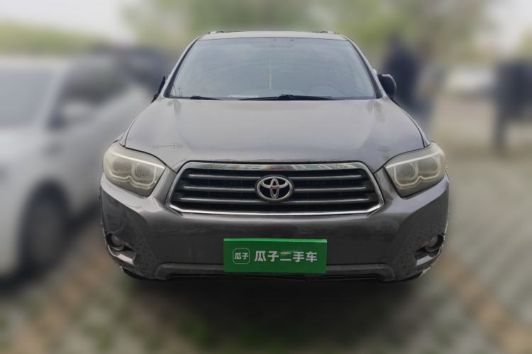 Used Toyota Highlander 2011 2.7L Two-Wheel Drive 7-Seater Luxury Edition Front