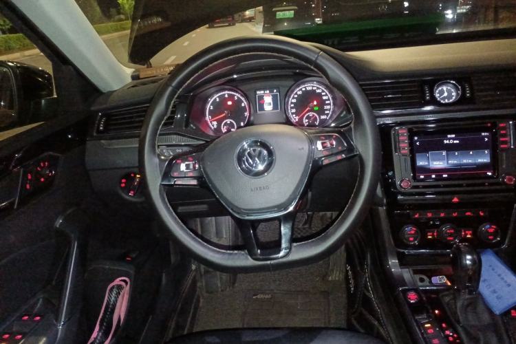 Used Volkswagen Passat 2017 330TSI DSG Prestige Edition