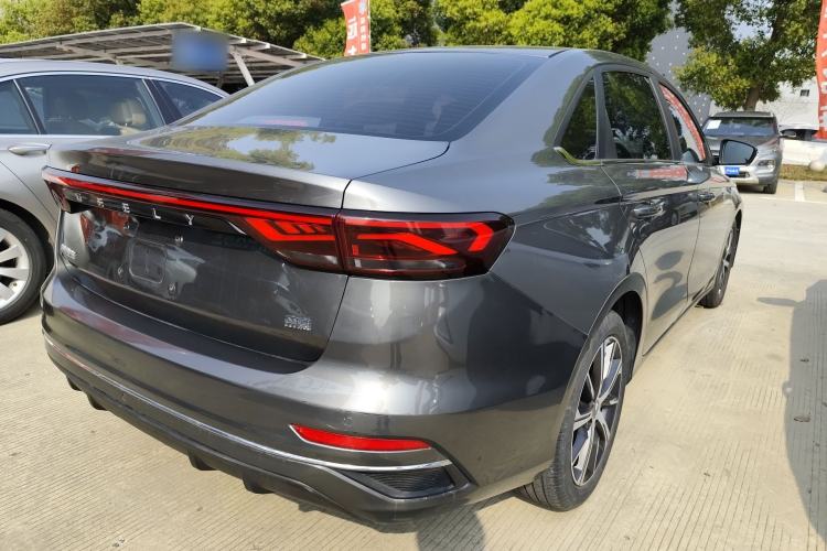 Used Geely Auto Emgrand 2022 4th Generation 1.5L CVT Flagship Model
