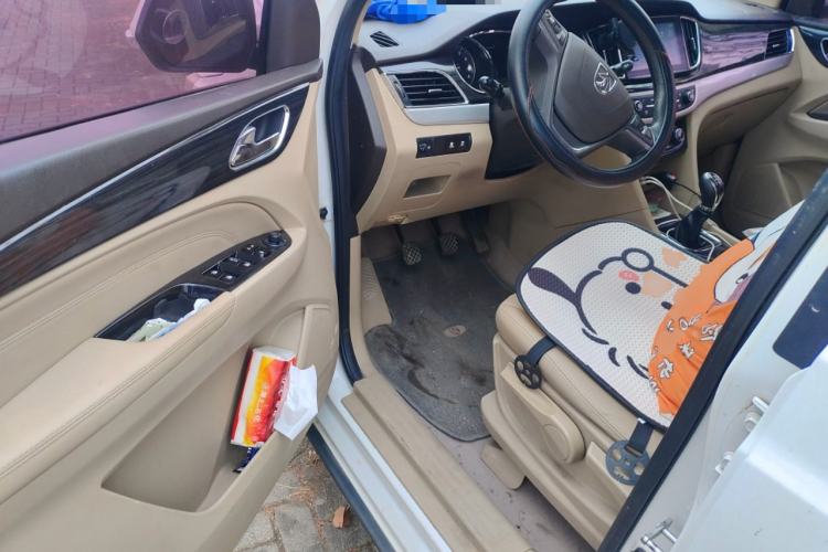 Used Baojun 730 2016 1.5L Manual Luxury Edition 7 Seats