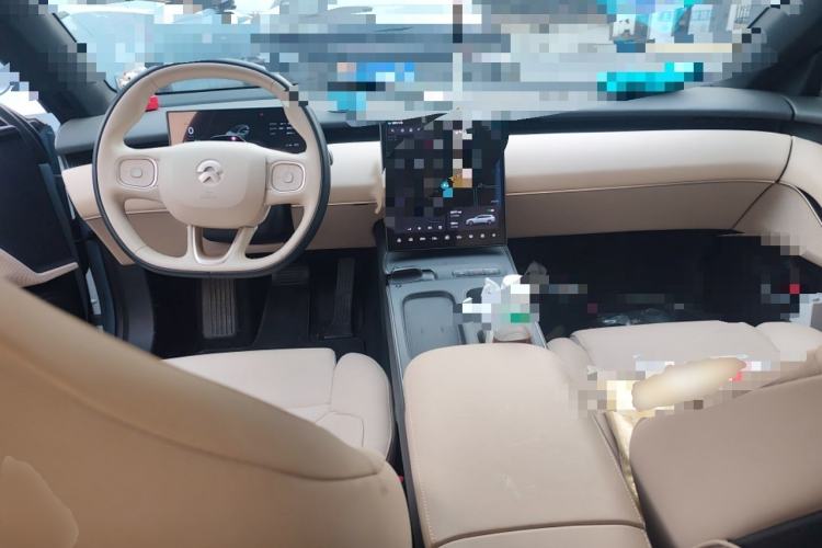 Used Nio ET5T 2023 75 kWh Touring Interior 2