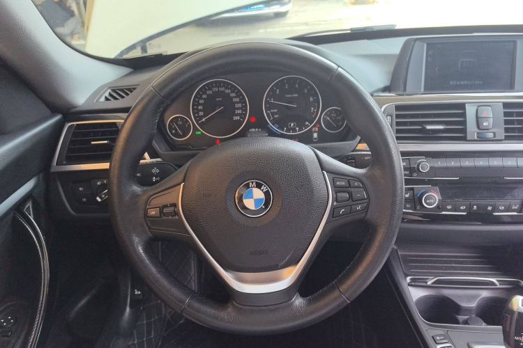 Used BMW 3 Series GT 2018 320i Sport Edition