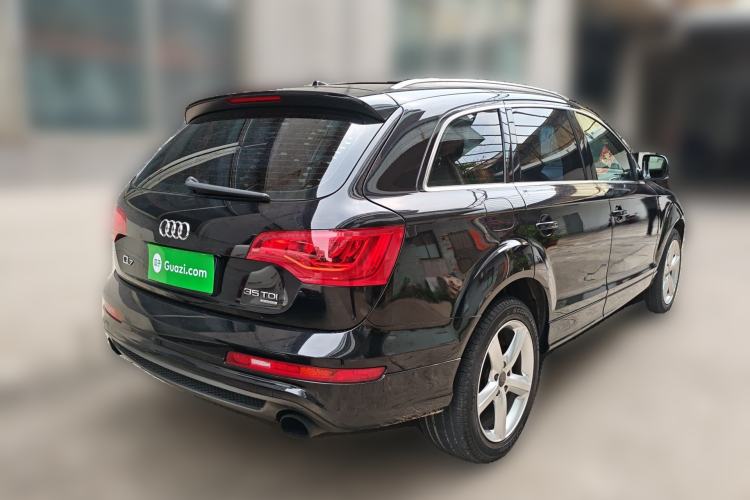 Used Audi Q7 2014 35 TDI Sport Edition
