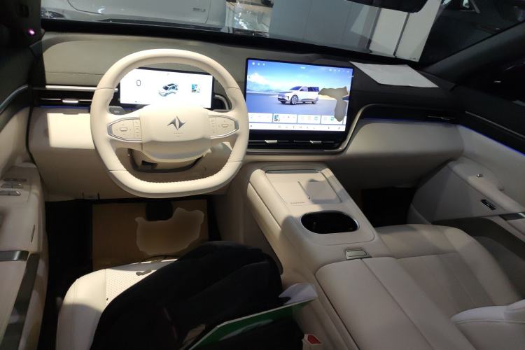 Used Dongfeng eπ eπ008 2026 Model Six-Seat Range-Extended Family Edition
