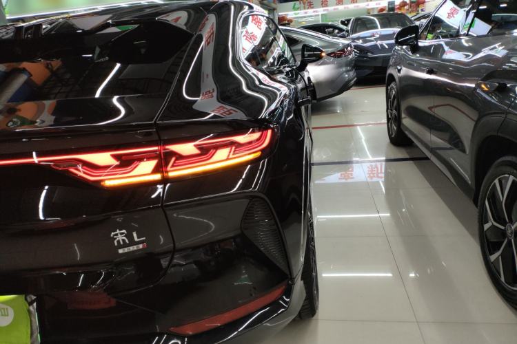 Used BYD Song L EV 2025 Intelligent Driving Version 602 km Range LiDAR-equipped All-Wheel-Drive Type