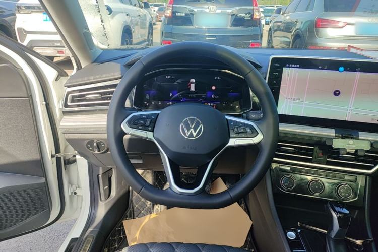 Used Volkswagen Sagitar 2023 300TSI DSG Excellence Edition
