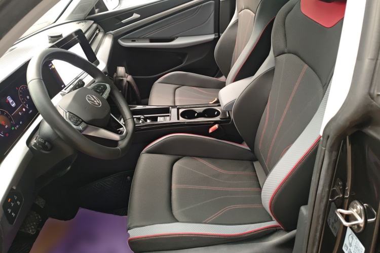 Used Volkswagen Lamando 2024 Lavida L 280TSI DSG Spicy Edition
