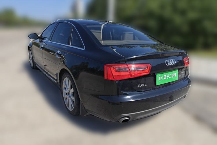 Audi A6L 2012 50 TFSI quattro Luxury Model с пробегом