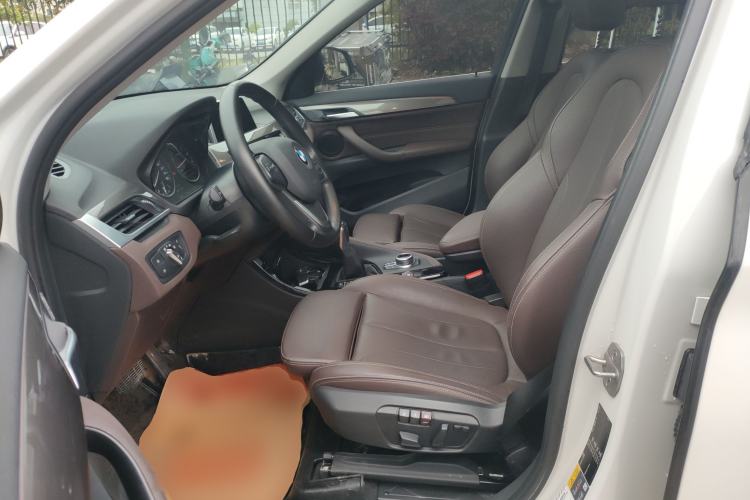 Used BMW X1 New Energy 2018 xDrive25Le Luxury Model Left Front Seat