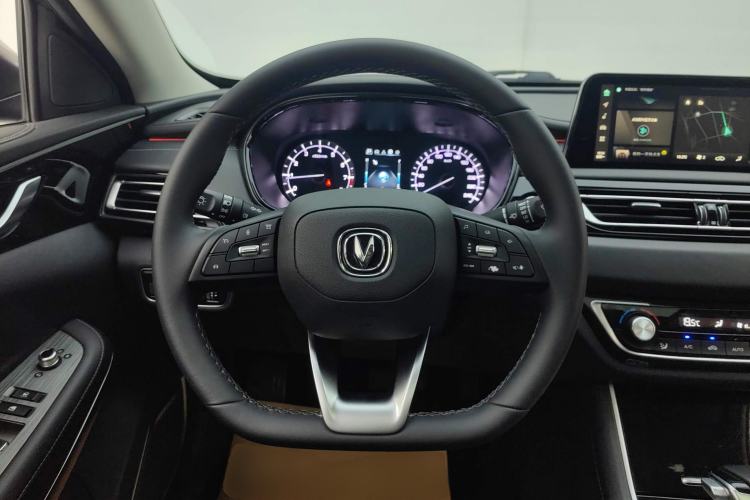 Used Changan Ruicheng CC 2022 Blue Whale Edition 1.5T DCT Luxury Model
