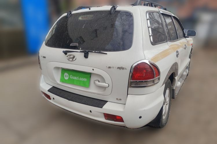 Used Huatai Santa Fe Classic 2012 2.0L Gasoline Manual Two-Wheel Drive with Sunroof Rear Right 45 Deg