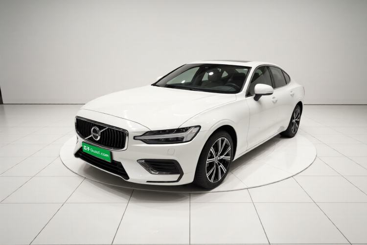 Used Volvo S60 2026 Model B4 Zhiyi Luxury Edition