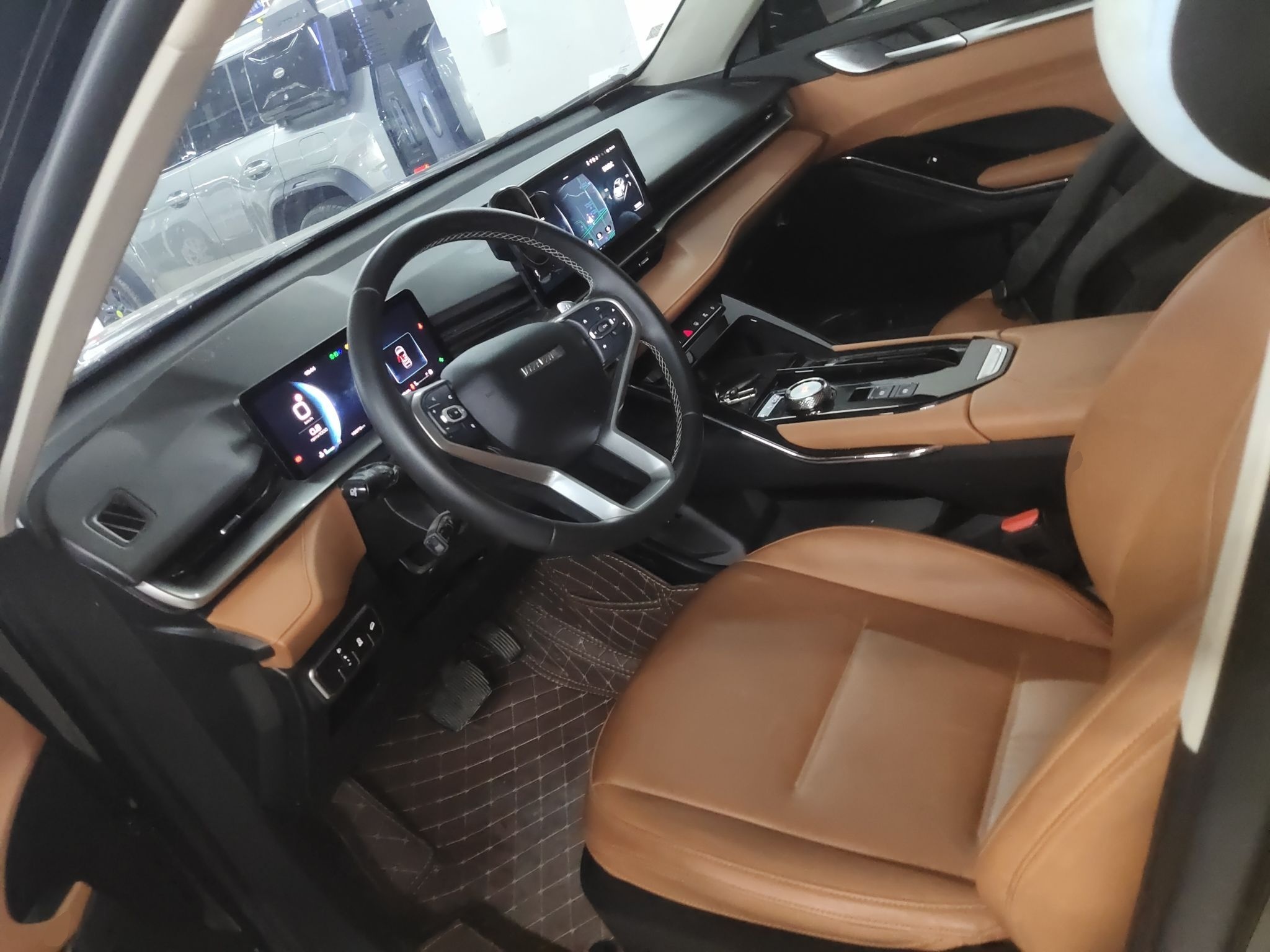 المقاعد الأمامية داخل السيارة