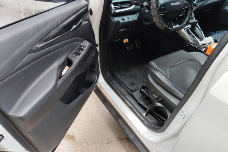 Used SAIC MAXUS G50 2019 1.5T Automatic Luxury Edition China VI Standard