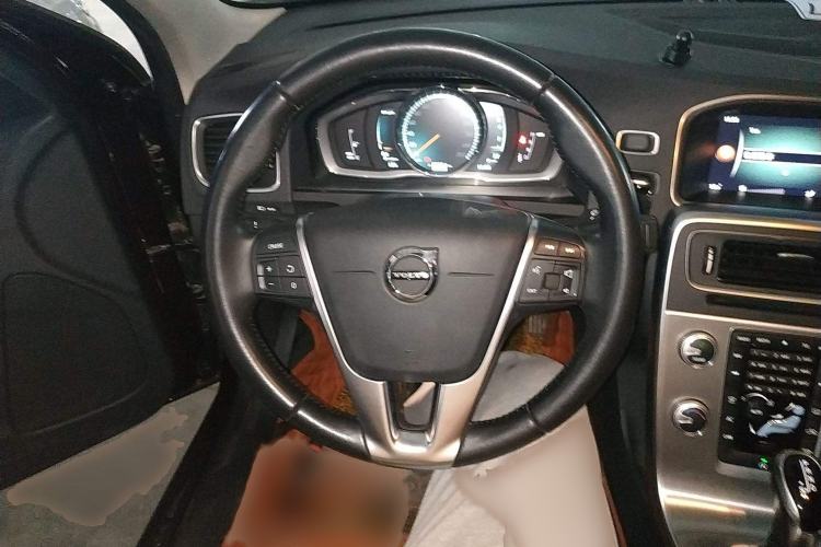 Used Volvo S60 2018 S60L T4 Smart & Ambitious Edition