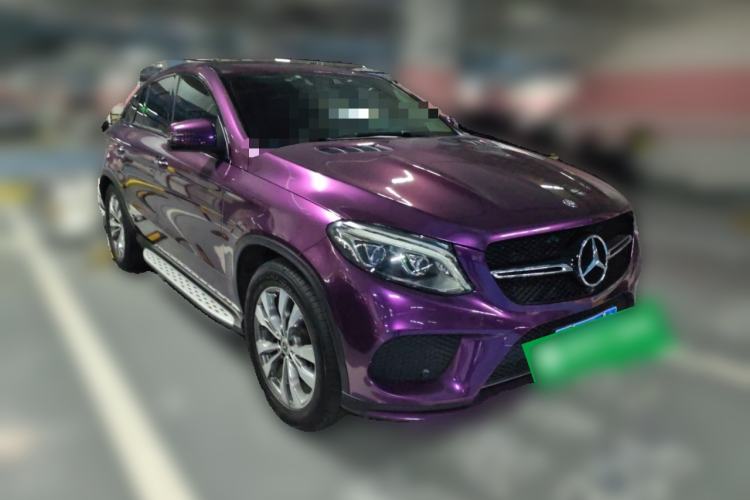 Used Mercedes-Benz GLE Coupe 2017 GLE 400 4MATIC Coupe SUV Front Right 45 Deg