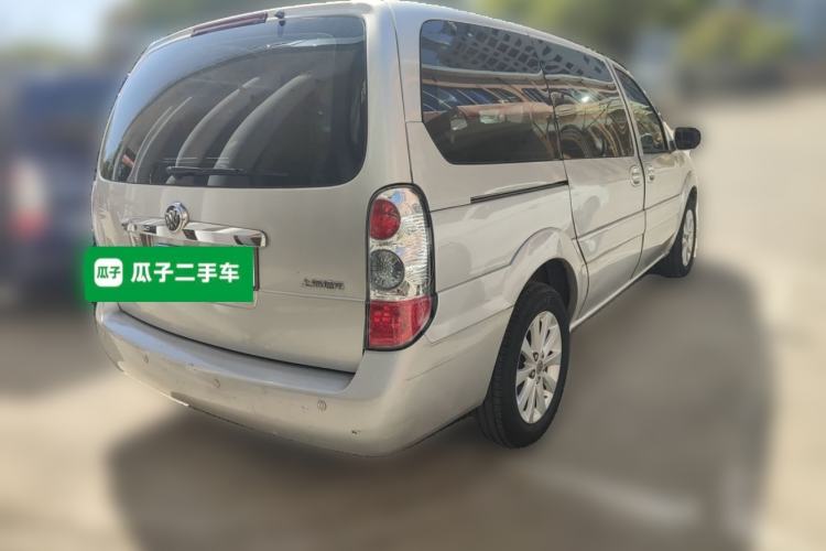 Used Buick GL8 2014 2.4L Classic Edition Rear Right 45 Deg