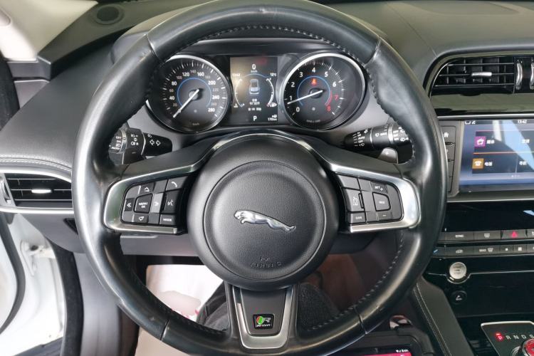 Used Jaguar F-PACE 2016 3.0 SC Four-Wheel Drive R-Sport Sport Edition