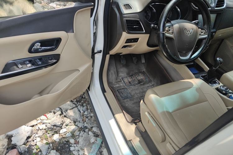 Used Wuling Hongguang 2016 1.5L S1 Deluxe Model China V-standard