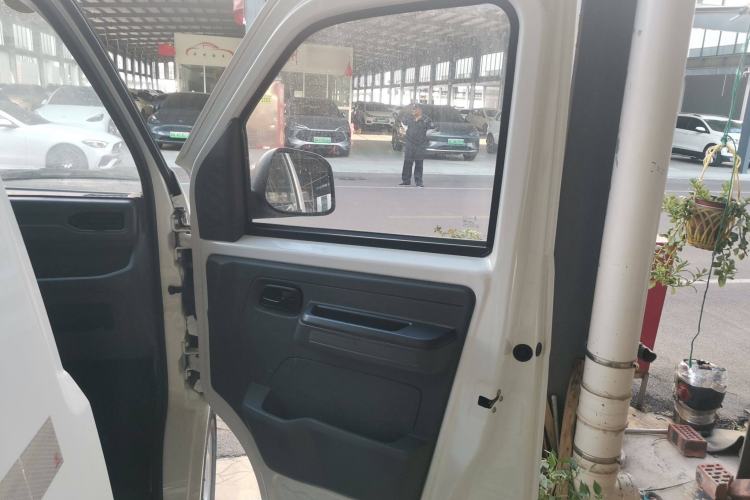 Used Karry Jiangtun E5 2024 230 km Standard Version
