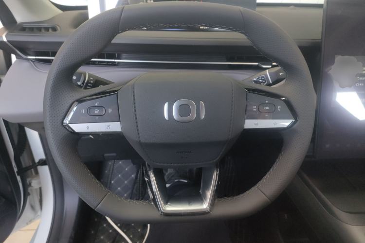 Used CHANGAN NEVO A05 2025 Truly Delicious Version 145 Excellence Edition Steering Wheel