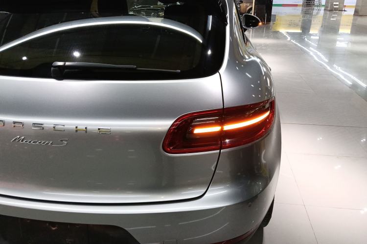 Used Porsche Macan 2017 Macan S 3.0T
