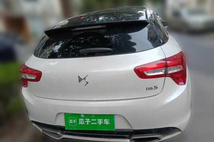 Used DS 5 2014 1.6T Luxury Edition THP160
