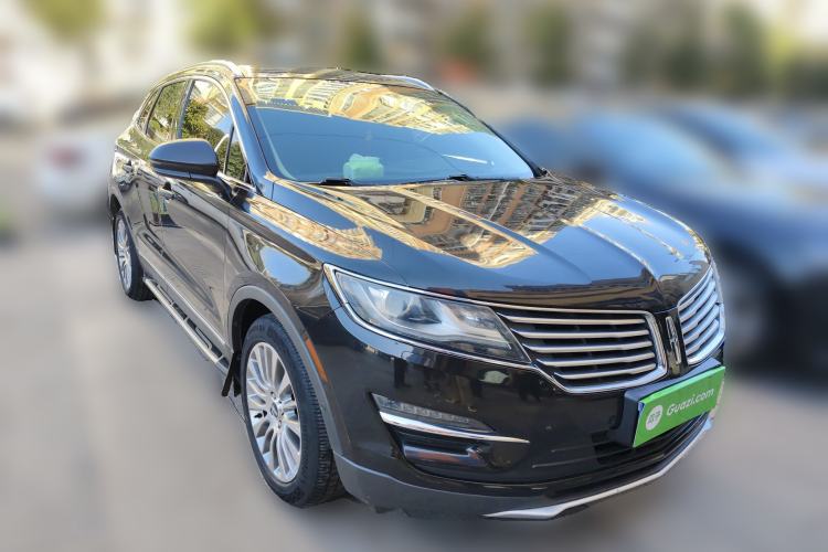 Used Lincoln MKC 2014 2.0T Four-Wheel Drive Luxury Edition Front Right 45 Deg