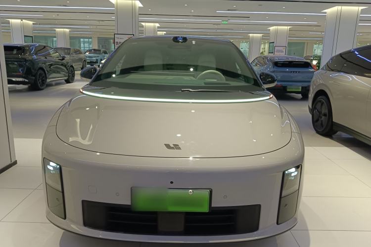 Used Li Auto i6 2025 Model Two-Wheel-Drive Standard Type Front