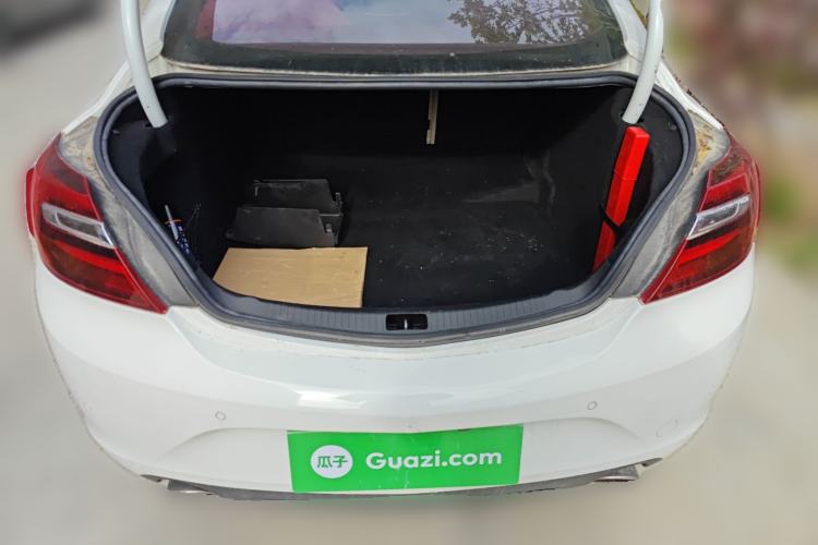 Used Buick Regal 2015 2.0L Leading Fashion Edition